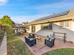 224 Woodbridge Cir, San Mateo CA 94403