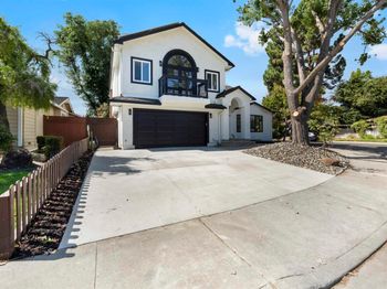3910 Rockingham Dr