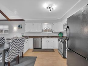 72 Via Morella, San Lorenzo CA 94580