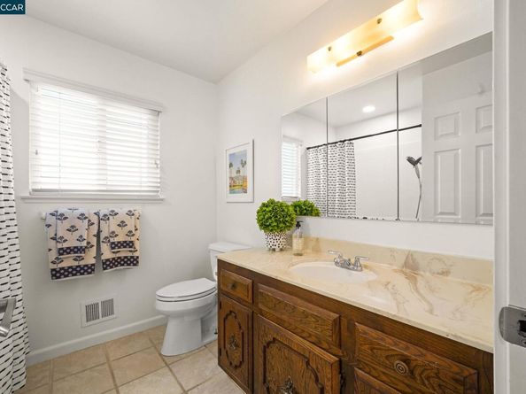 1798 Mariposa Ct, Concord CA 94521