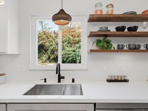 2850 Jennifer Dr, Castro Valley CA 94546