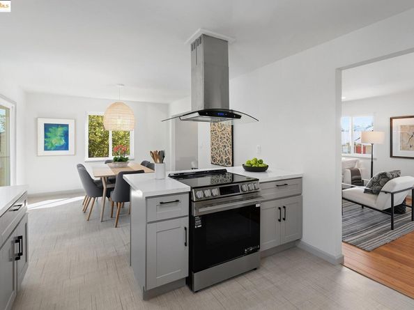 2850 Jennifer Dr, Castro Valley CA 94546
