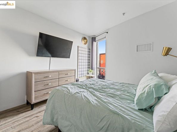 1201 Pine St 354, Oakland CA 94607