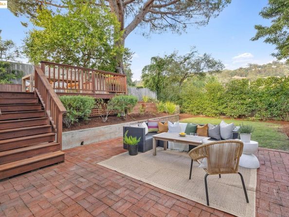 3328 Herrier St, Oakland CA 94602