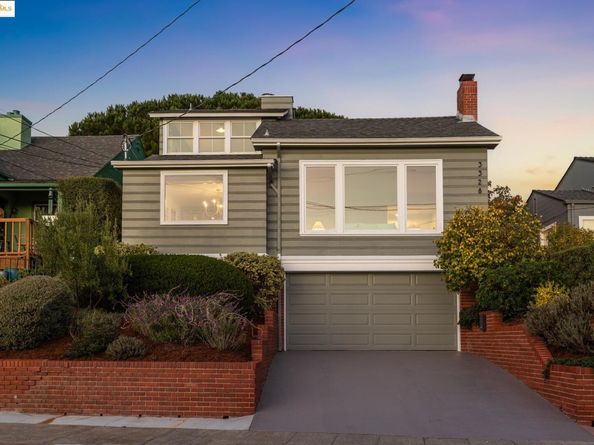 3328 Herrier St, Oakland CA 94602