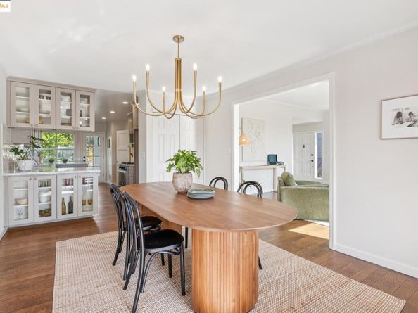 3328 Herrier St, Oakland CA 94602