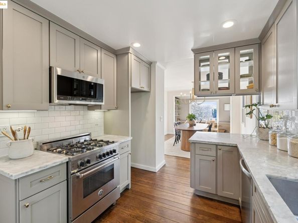 3328 Herrier St, Oakland CA 94602