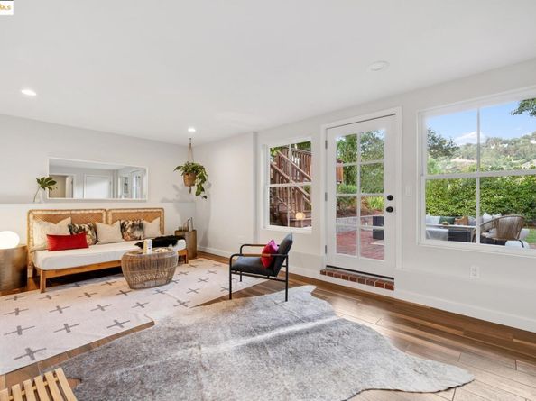 3328 Herrier St, Oakland CA 94602