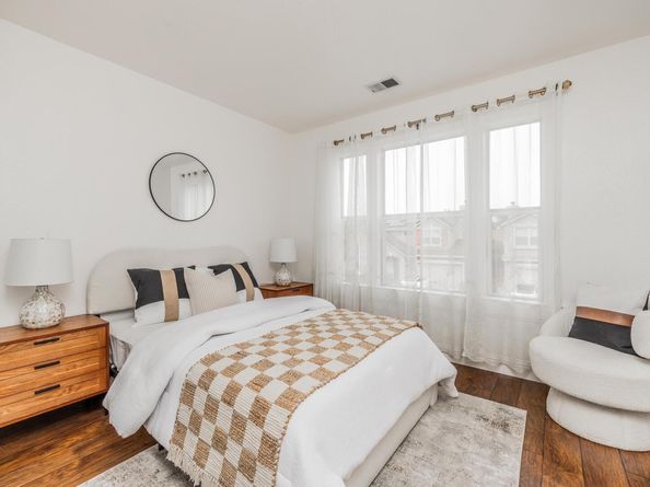 498 Esplanade Ln, San Jose CA 95138