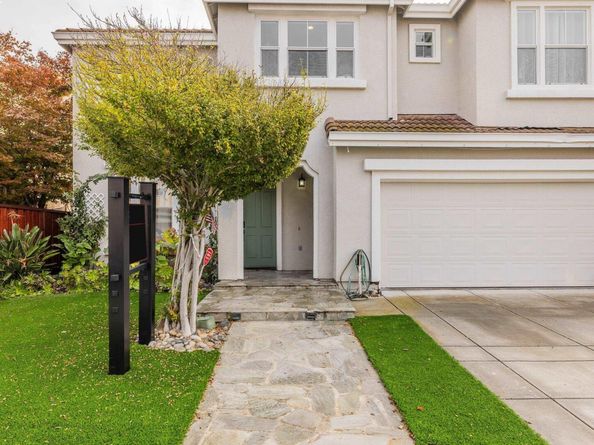 498 Esplanade Ln, San Jose CA 95138