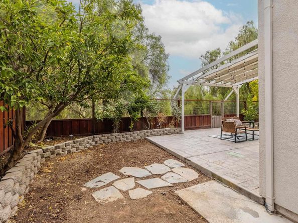 498 Esplanade Ln, San Jose CA 95138