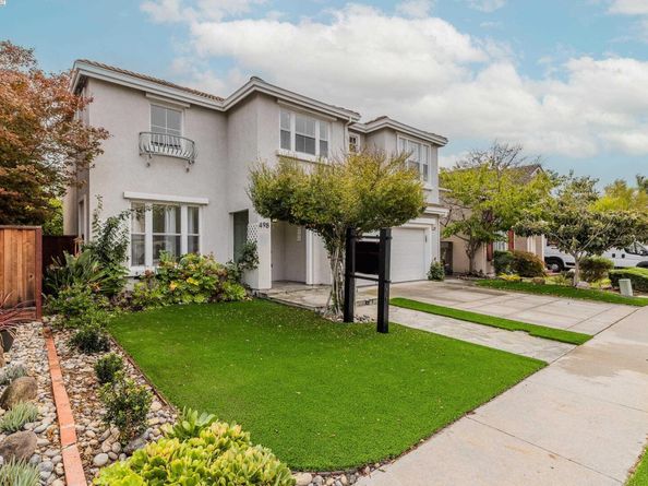 498 Esplanade Ln, San Jose CA 95138