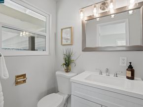 28 Temple Ct, Pacheco CA 94553