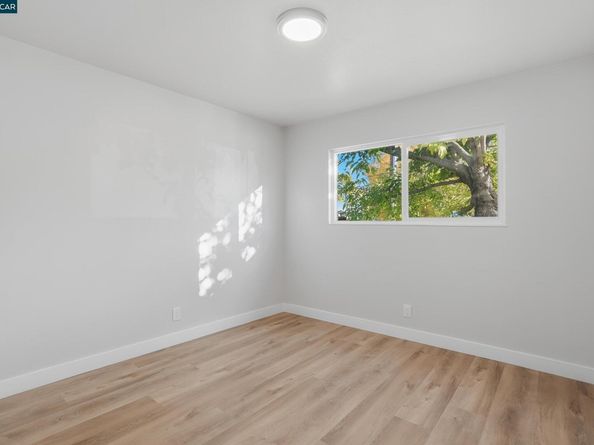 28 Temple Ct, Pacheco CA 94553