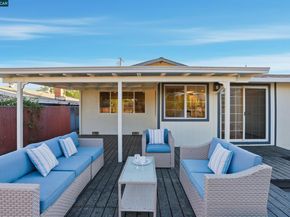 28 Temple Ct, Pacheco CA 94553