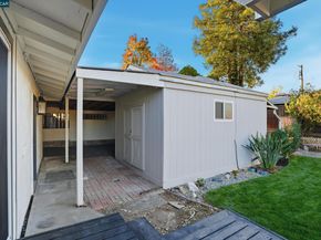 28 Temple Ct, Pacheco CA 94553