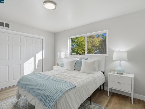 28 Temple Ct, Pacheco CA 94553