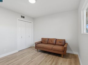 28 Temple Ct, Pacheco CA 94553