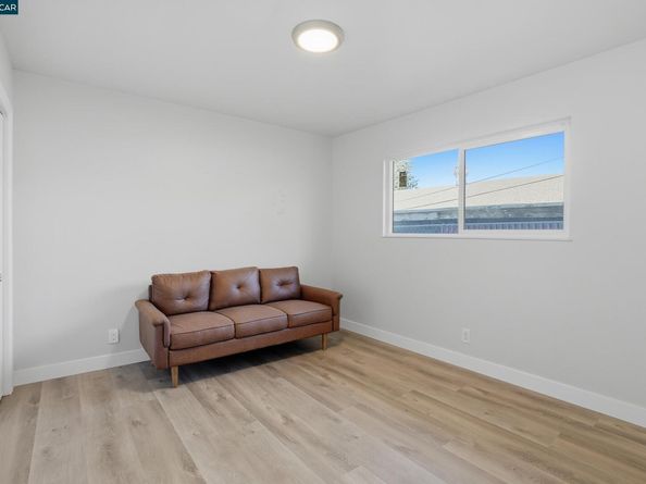 28 Temple Ct, Pacheco CA 94553