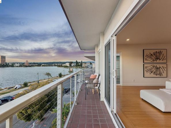 1410 Lakeshore Ave 5, Oakland CA 94606