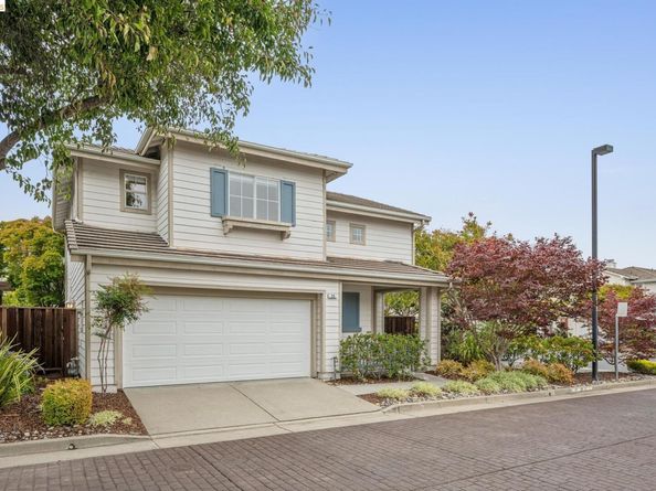 25 Farallon Ct, Richmond CA 94804