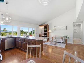 723 Navaronne Way, Concord CA 94518