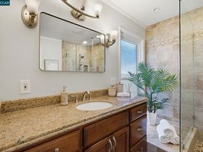 723 Navaronne Way, Concord CA 94518