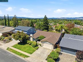 723 Navaronne Way, Concord CA 94518