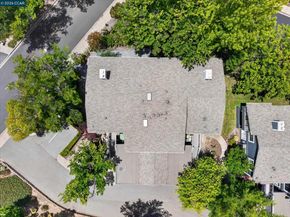 896 Terra California Dr 1, Walnut Creek CA 94595