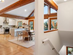 7008 Thornhill Dr, Oakland CA 94611