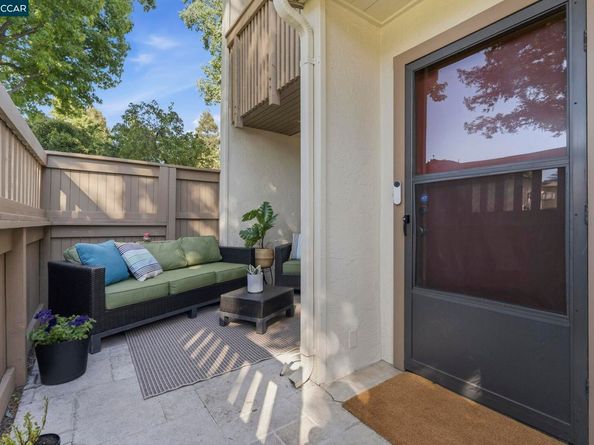 1889 Pomar Way, Walnut Creek CA 94598