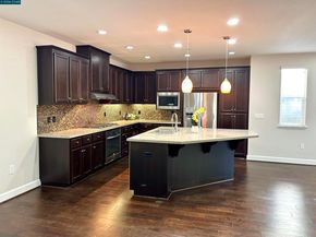 3373 Central Pkwy, Dublin CA 94568