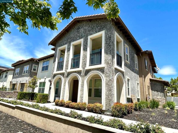 3373 Central Pkwy, Dublin CA 94568