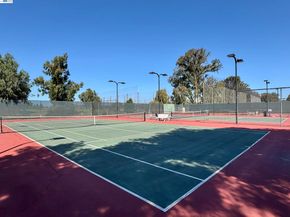 14382 Outrigger Dr, San Leandro CA 94577
