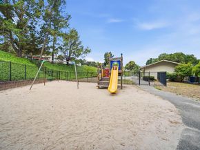 1888 Tesoro Ct, Pinole CA 94564