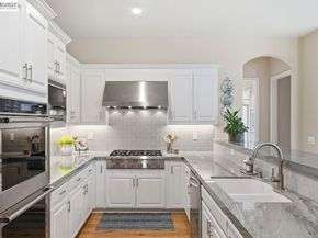 453 Old Oak Rd, Livermore CA 94550