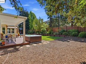 453 Old Oak Rd, Livermore CA 94550