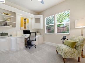 453 Old Oak Rd, Livermore CA 94550