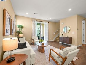 7045 Coombsville Loop, Dublin CA 94568