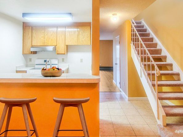3161 Birmingham Dr 205, Richmond CA 94806