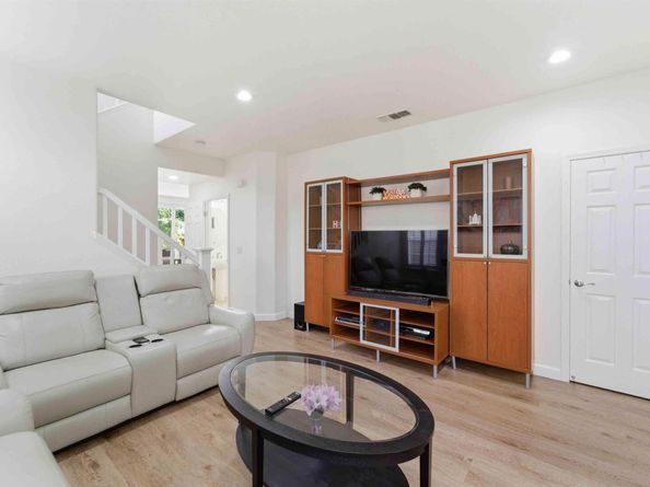 7129 Cerro Crest Dr, San Jose CA 95138