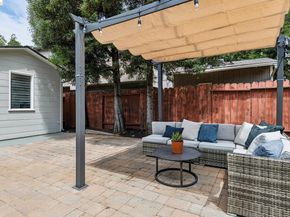 5801 Leona St, Oakland CA 94605