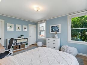 901 Paramount Rd, Oakland CA 94610