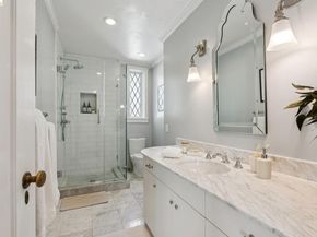 901 Paramount Rd, Oakland CA 94610
