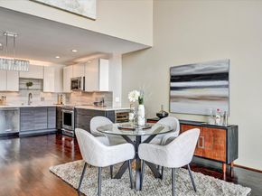 311 Oak St Pent 9, Oakland CA 94607