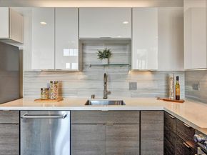 311 Oak St Pent 9, Oakland CA 94607