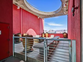 311 Oak St Pent 9, Oakland CA 94607