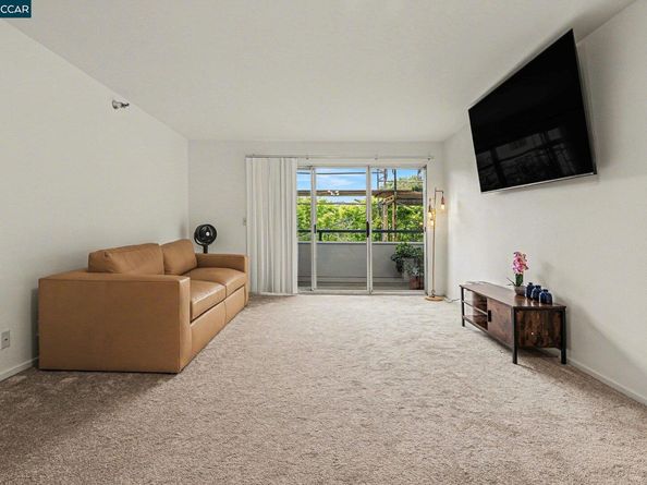 1207 Melville Sq 314B, Richmond CA 94804