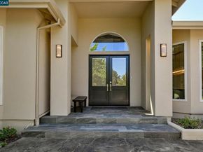 1 Oakview Terrace, Orinda CA 94563