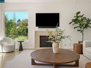 1 Oakview Terrace, Orinda CA 94563